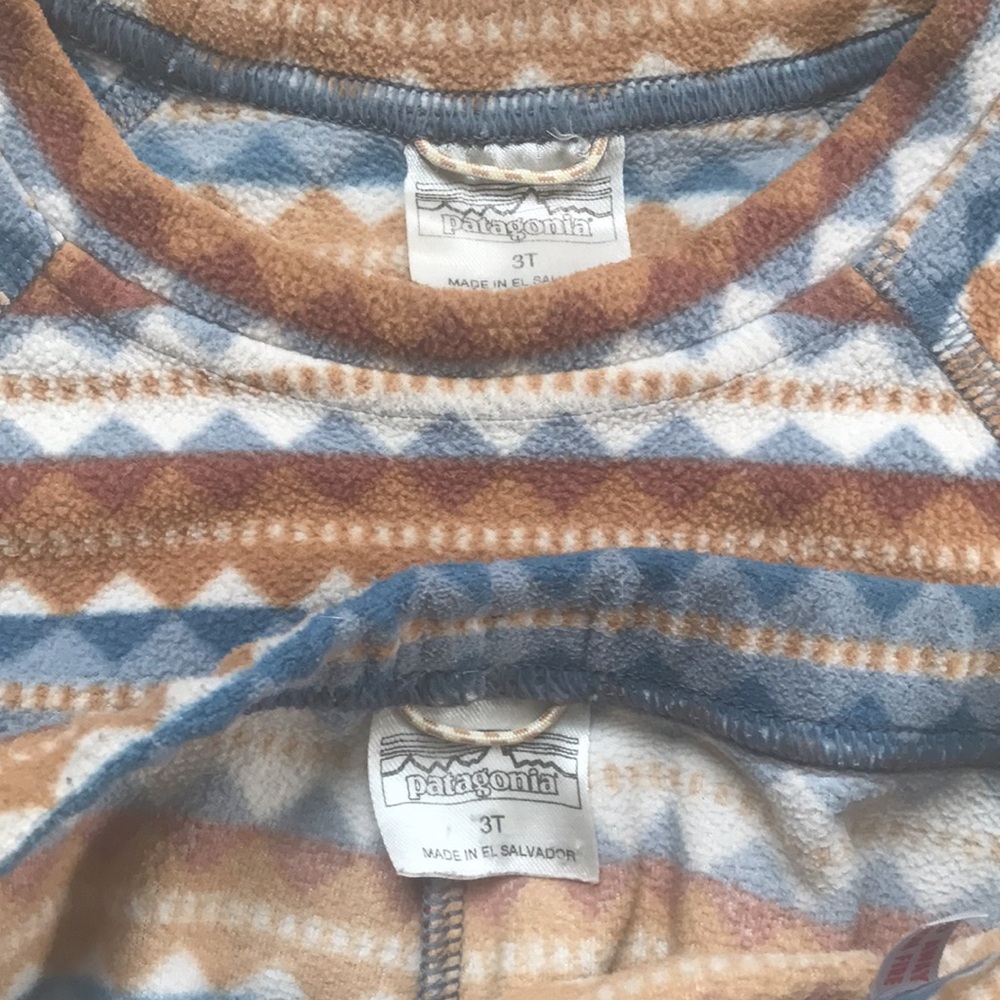 Patagonia Fleece Set (size 3T) - Picture 2 of 2